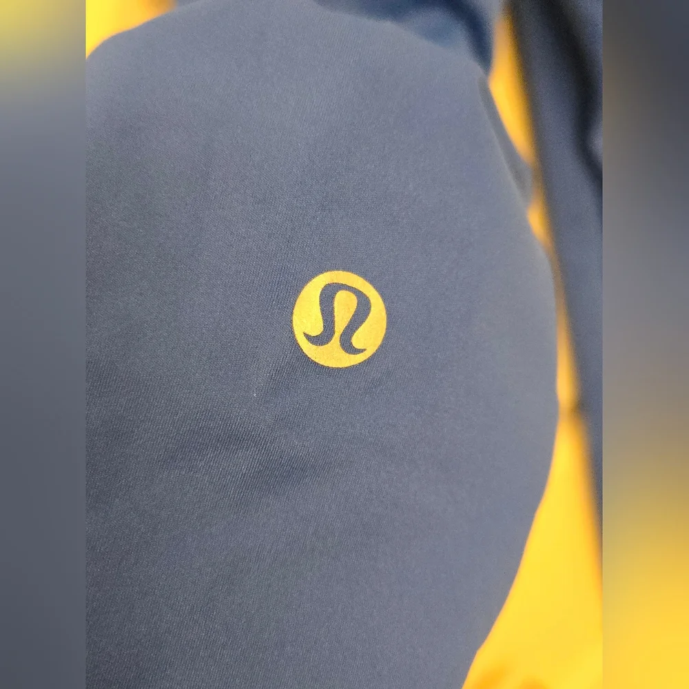 Lululemon Fast and Free High-Rise Tight 25" *Nulux (Symphony Blue) - Picture 5 of 9